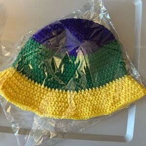 One size fit all in assortment of colors